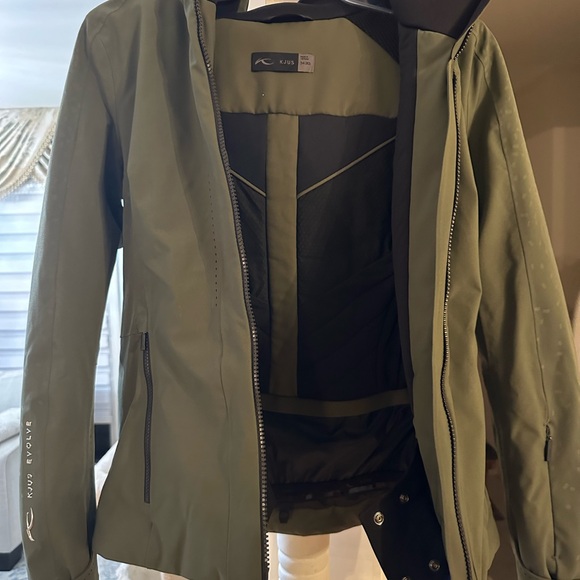 Kjus evolve jacket size xs women’s new not used - Picture 2 of 3